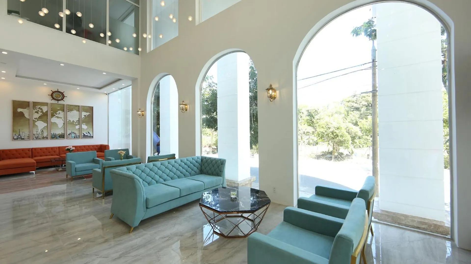 Rhm Luxury Hotel And Suite Da Nang