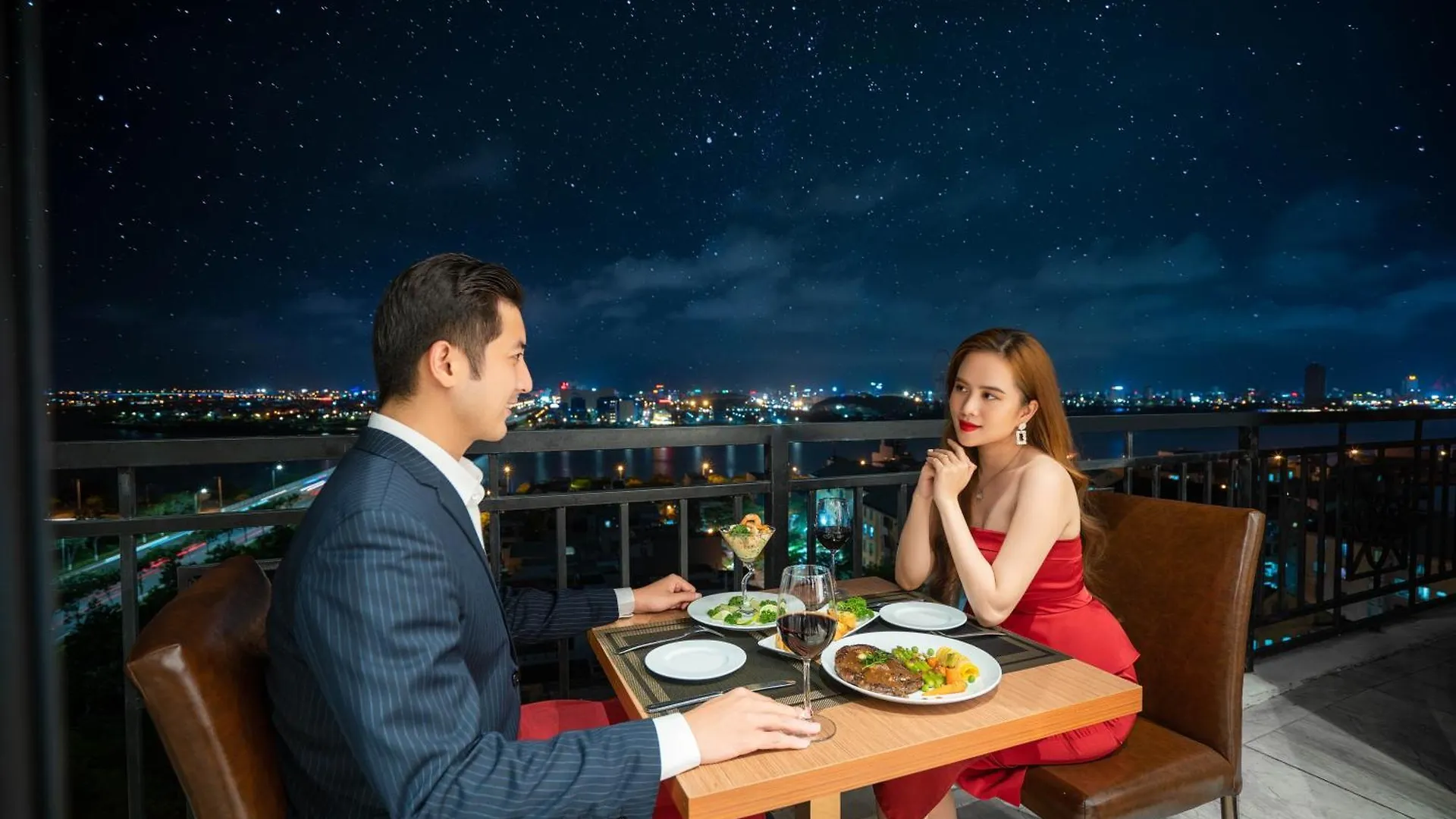 Rhm Luxury Hotel And Suite Da Nang 4*,  Vietnam